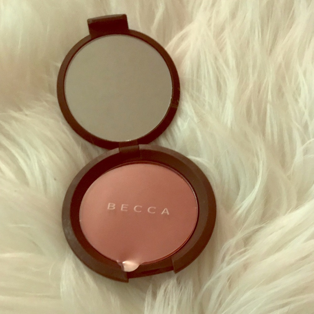 BECCA blush in Nightingale , used once!
